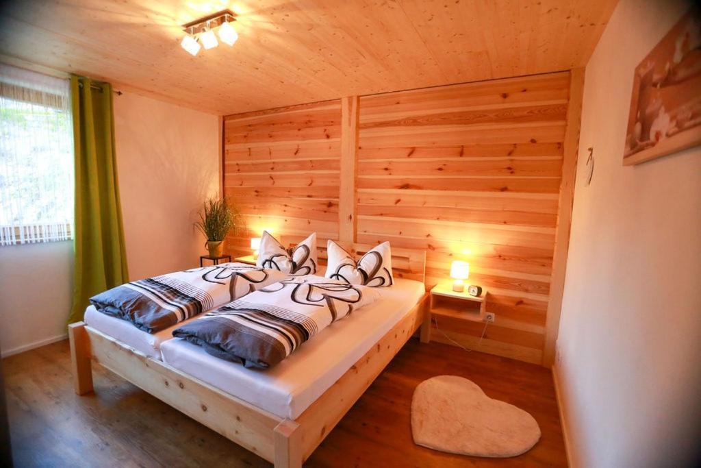 Apartamento Daheim Im Geissetal St. Blasien Exterior foto